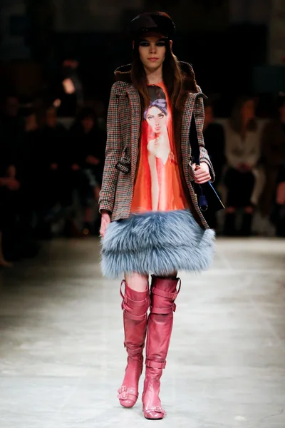 Look 33